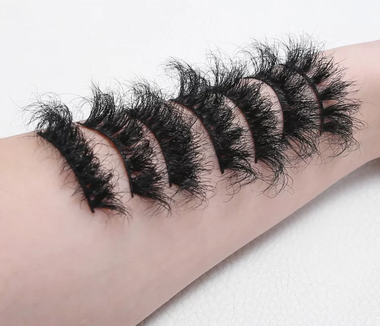 What-Do-You-Need-To-Know-About-Mink-Eyelashes11
