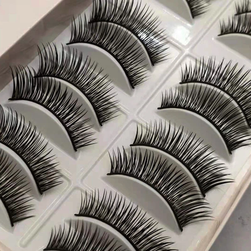 What-is-The-Difference-between-Mink-Vs-Regular-Material-Lashes-11212